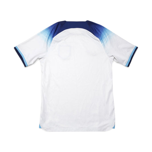 2022/23 England home shirt back view showing sleeve design