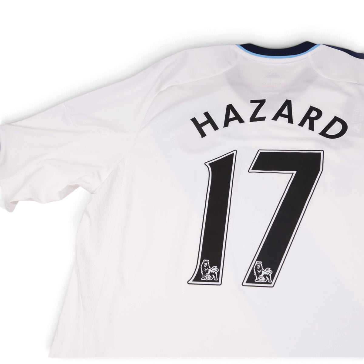 Close-up of Hazard 17 name and number print on Chelsea away shirt