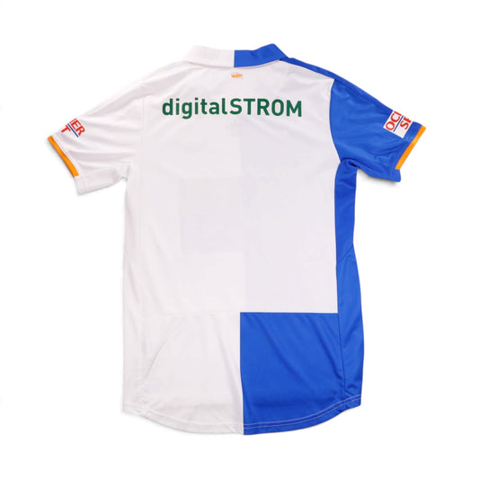 Back of 2016/17 Grasshopper Club Zurich home shirt showing digitalSTROM sponsor
