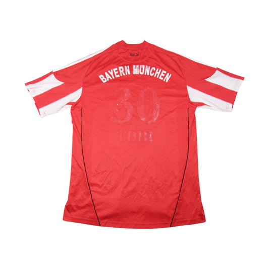 2010/11 Bayern Munich home shirt back view showing number 30 and printed name Tobi