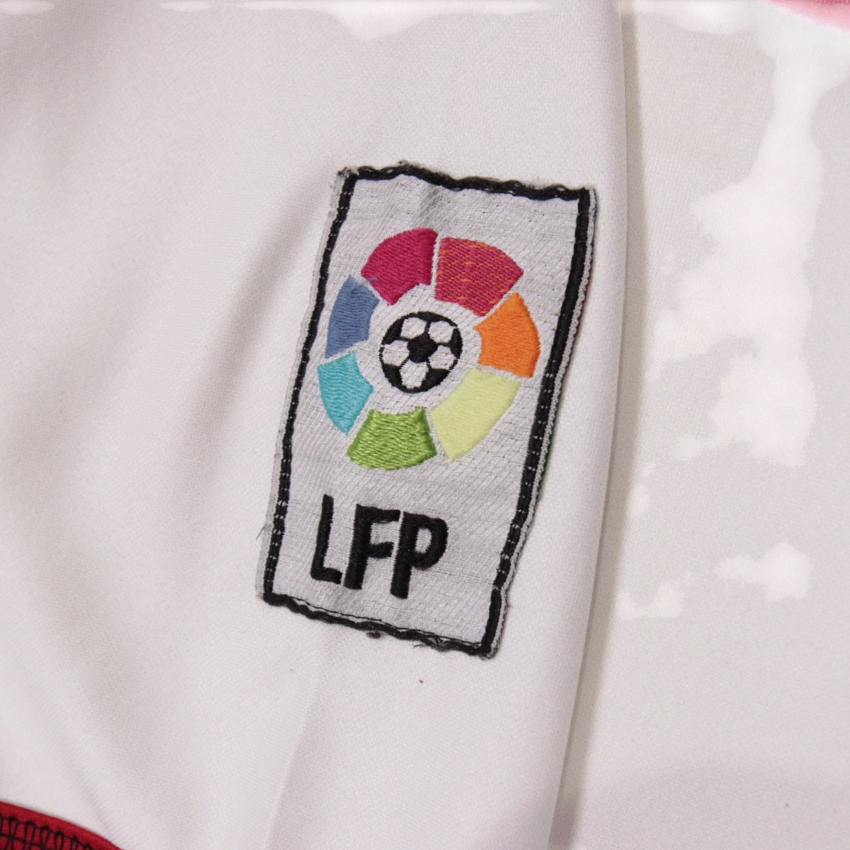 Close-up of the LFP Spanish league patch on the right sleeve