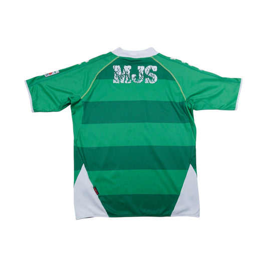 Back of the 2009/10 Tokyo Verdy home shirt showing green hoops and white collar