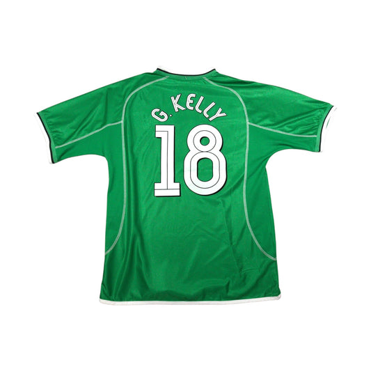 Back of Republic of Ireland shirt printed G. Kelly and number 18