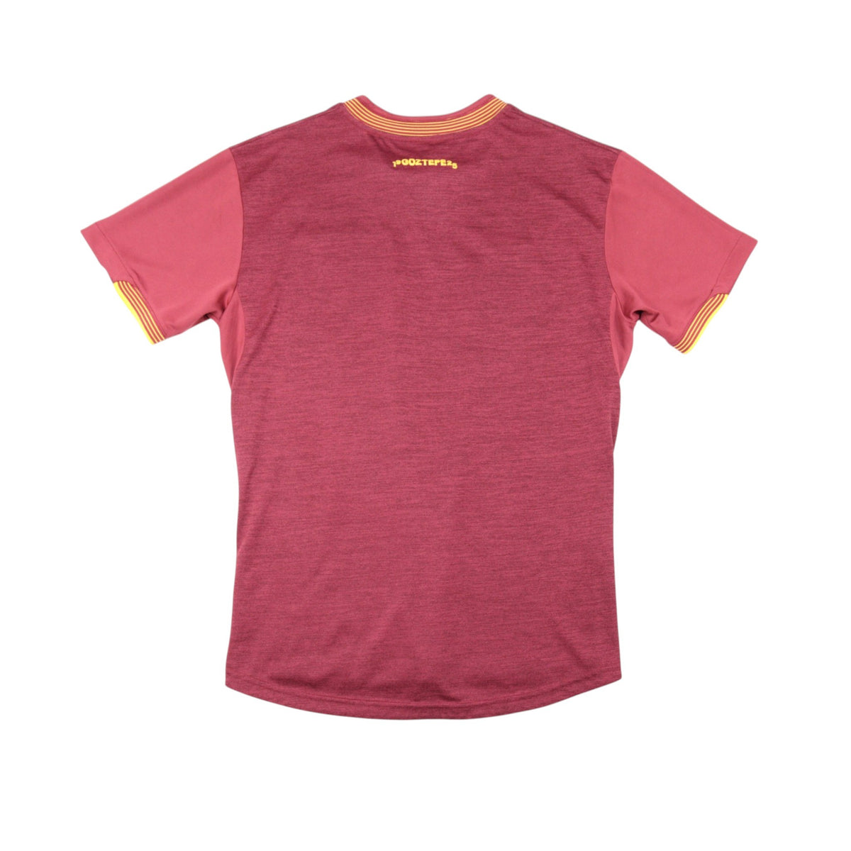Back view of 2021/22 Göztepe SK third football shirt showing plain maroon back and yellow club lettering