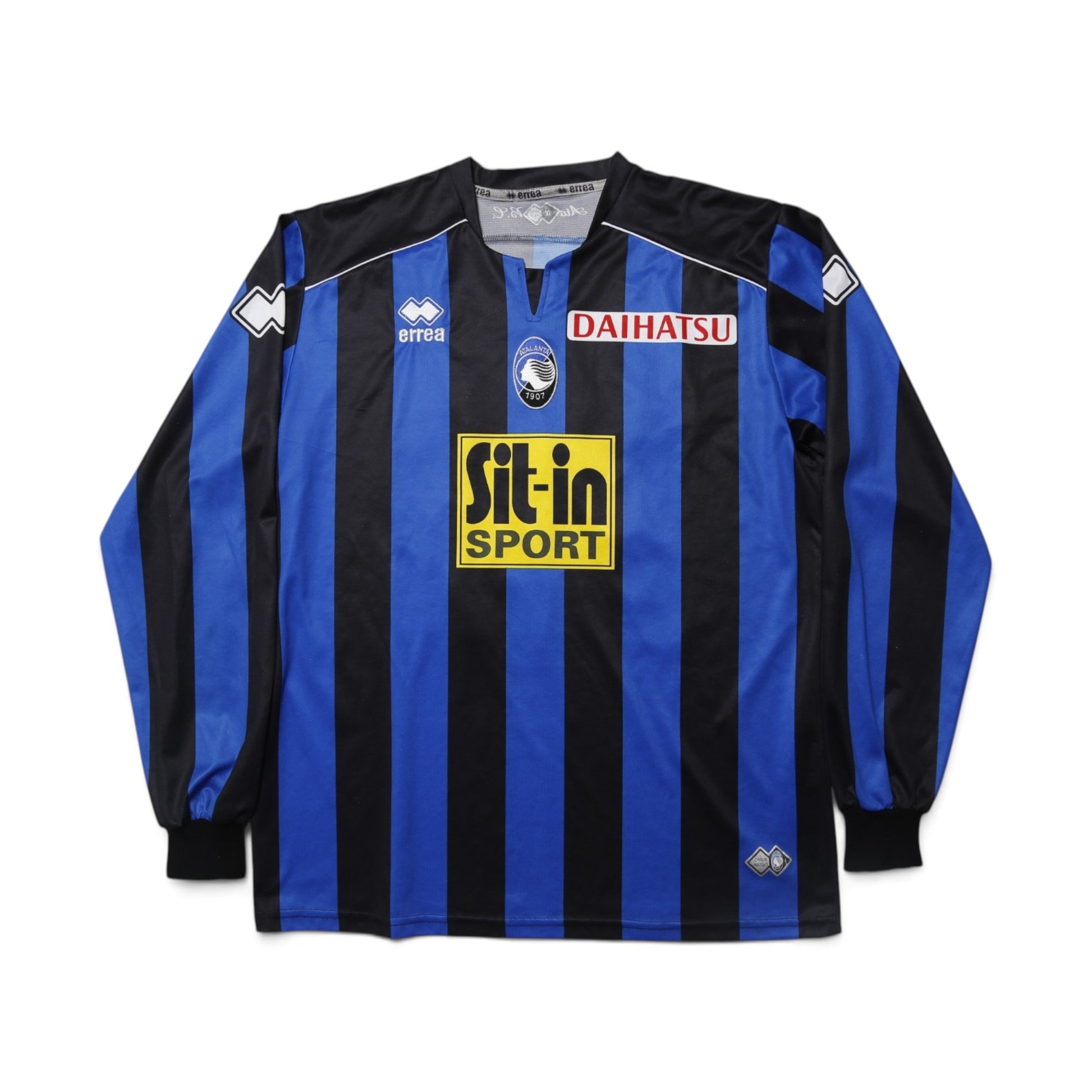 Atalanta 2009/10 home shirt back view, long sleeve, black and blue stripes