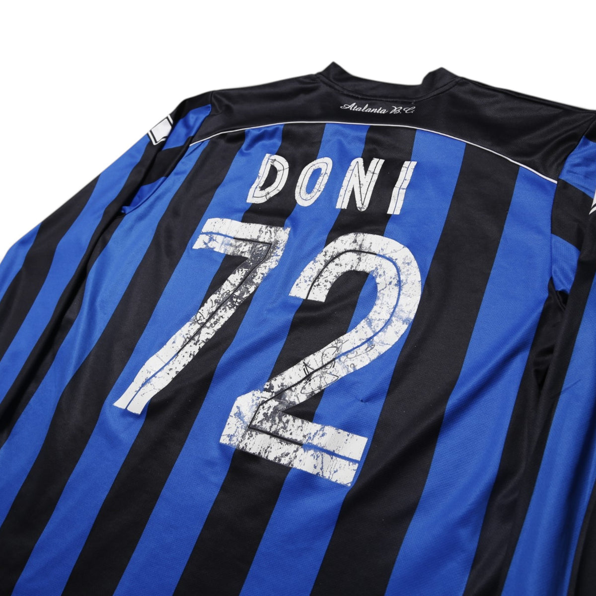 2009/10 Atalanta Home Shirt – Doni #72 – detail