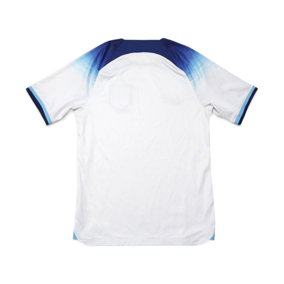 2022/23 England home shirt back view showing sleeve design