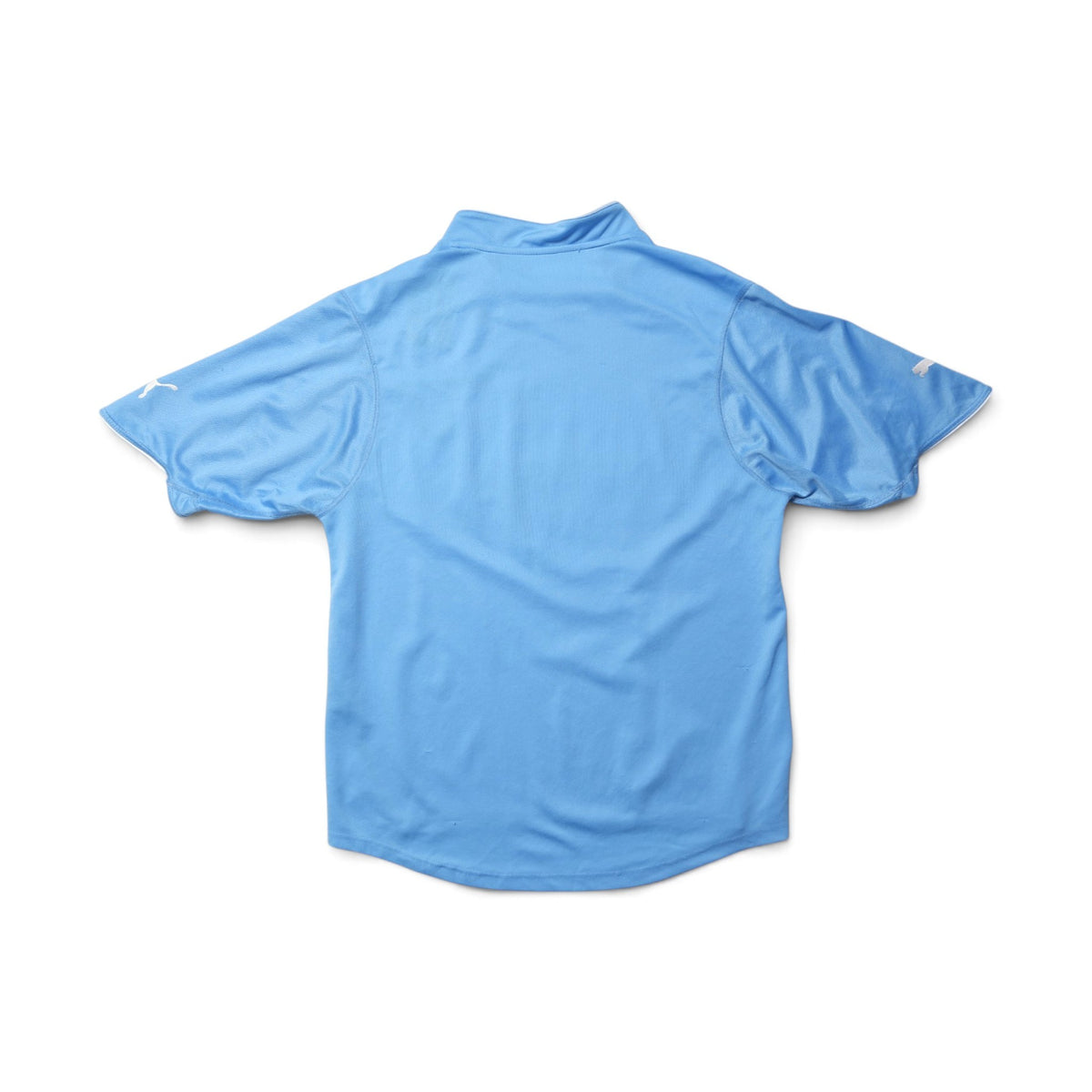 Lazio 2002/03 home shirt back view, plain sky blue with Puma sleeve logos