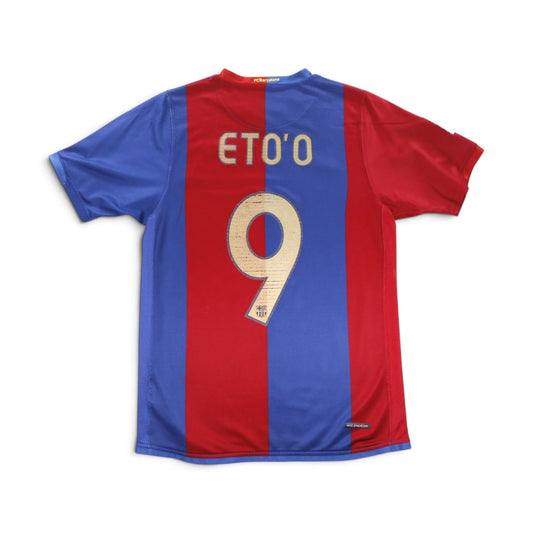 Barcelona 2006/07 home shirt back view with Eto'o and number 9