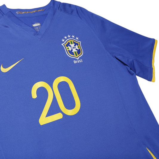 Brazil 2008/10 away shirt front view with number 20 and CBF crest