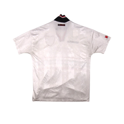 Back view of 1997-98 Manchester United away shirt showing plain back and jacquard pattern