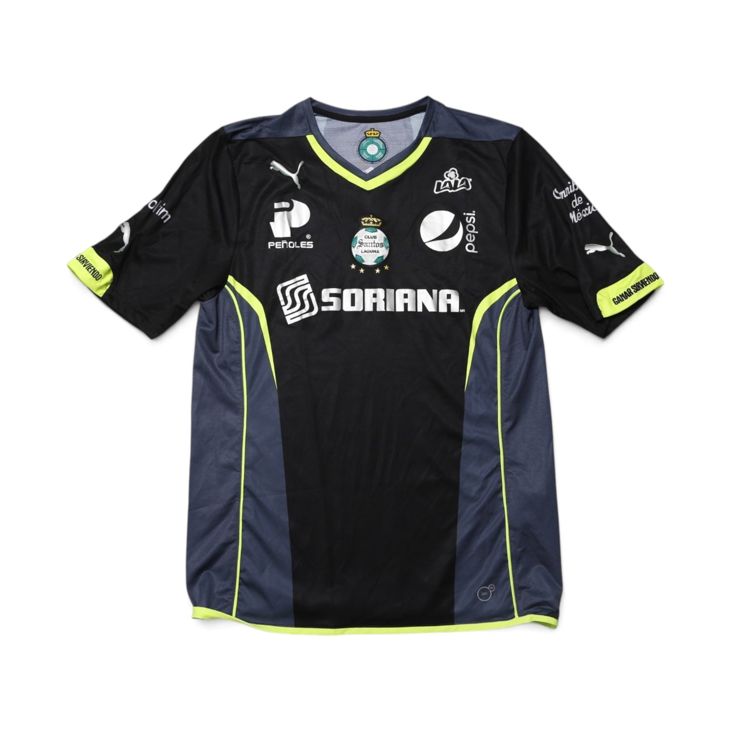 Santos Laguna 2015/16 away shirt back view showing sponsors
