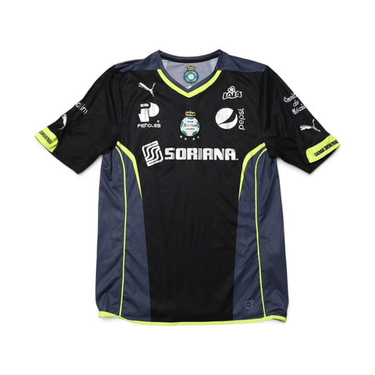 Santos Laguna 2015/16 away shirt back view showing sponsors