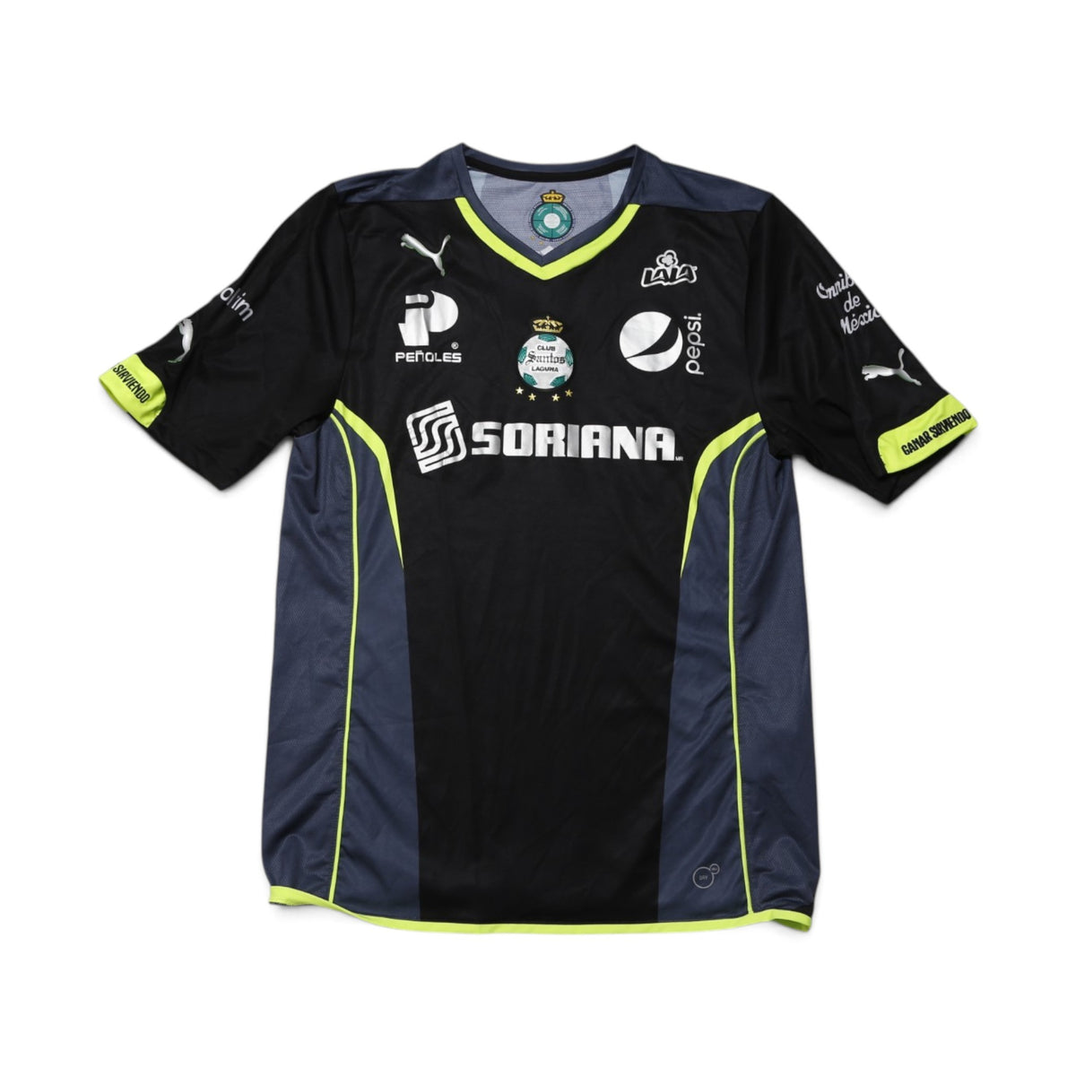 Santos Laguna 2015/16 away shirt front flat lay with sponsor logos