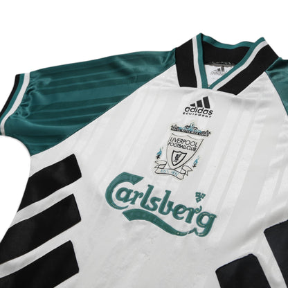 Liverpool 1993-95 away shirt chest detail with Carlsberg sponsor and club crest
