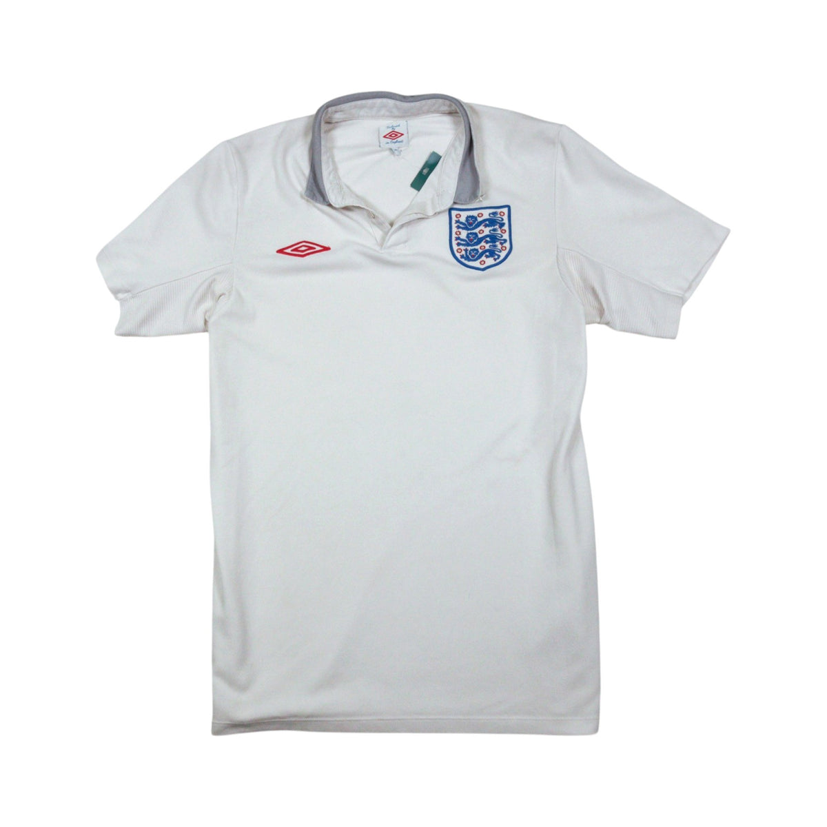 Front of white 2009/10 England home shirt by Umbro with three lions crest