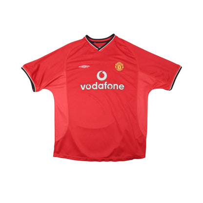 2000/02 Manchester United home shirt front view, red with Vodafone sponsor and Umbro logo