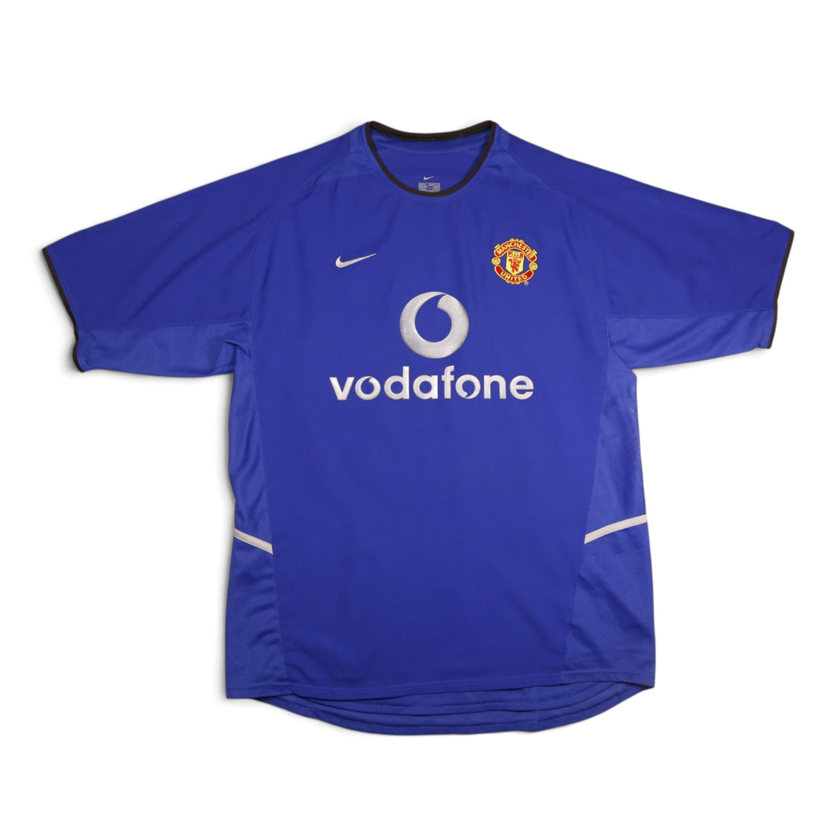 Front view of 2002/03 Manchester United third shirt with Vodafone sponsor and Nike logo