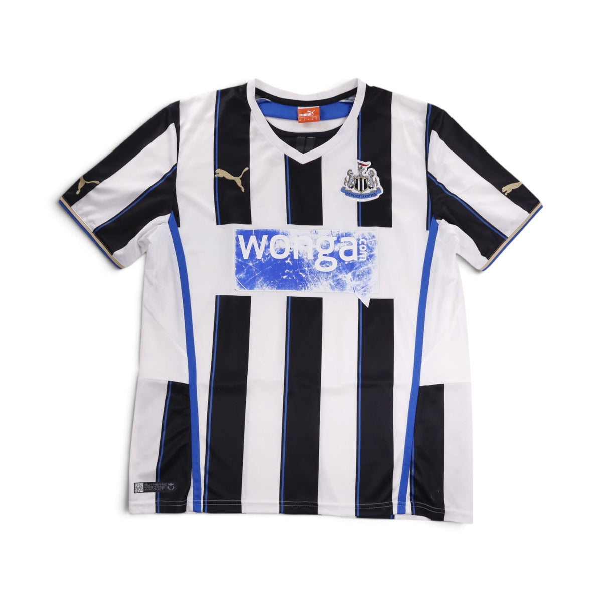 Back of the 2013/14 Newcastle United home shirt showing black and white vertical stripes.