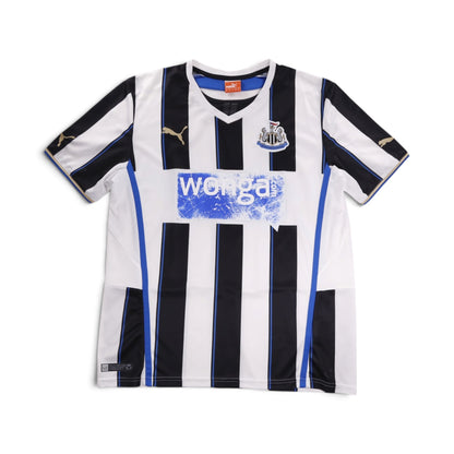 Back of the 2013/14 Newcastle United home shirt showing black and white vertical stripes.