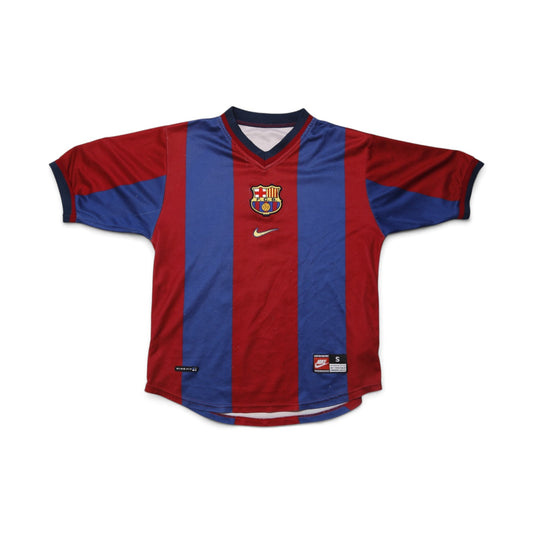 Barcelona 1998-00 home shirt front collar detail with Forever Vintage hang tag