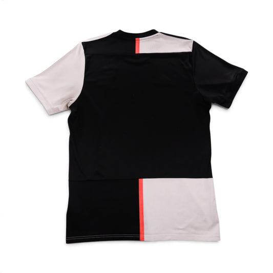 Juventus 2019/20 home shirt back, plain black and white halves with coral trim