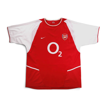 Arsenal home shirt front with O2 sponsor and Arsenal crest