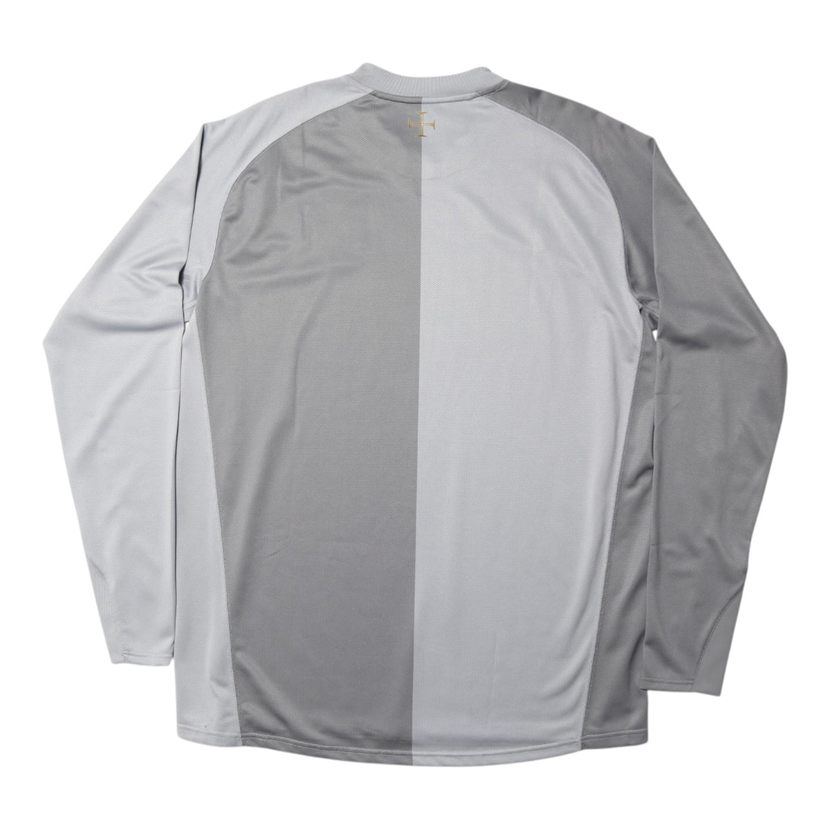 Back view of 2006/07 Portugal goalkeeper shirt showing long sleeves and gold cross motif