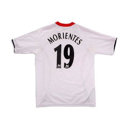 Liverpool 2005/06 away shirt back, printed Morientes and number 19