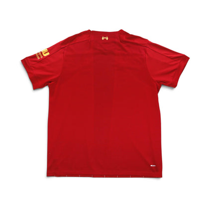 2019/20 Liverpool home shirt back, showing plain red body and '96' emblem on the collar