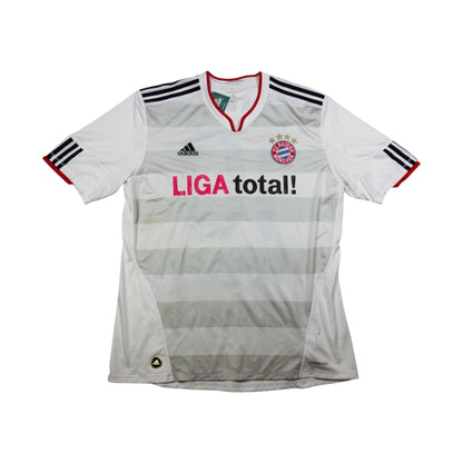 Front of white and grey Bayern Munich away shirt with LIGA total! sponsor and adidas logo