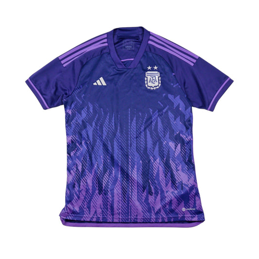 Front view of 2022/23 Argentina away shirt in purple with lilac trim