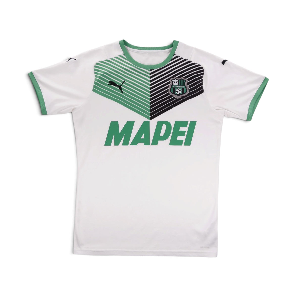 Sassuolo 2021/22 away shirt front view, white with green and black striped panel and Mapei sponsor