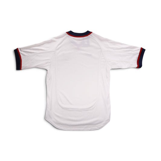 Close-up of USA crest and Nike swoosh on the chest