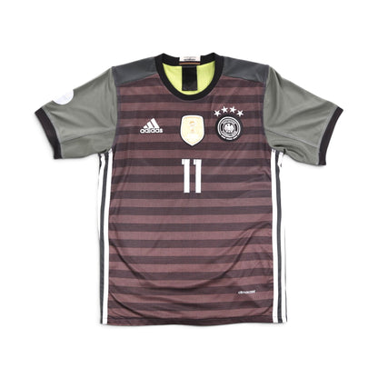 Front of 2015/17 Germany away shirt with adidas logo, crest and number 11
