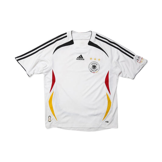 2005-07 Germany home shirt front collar detail with adidas logo and stars