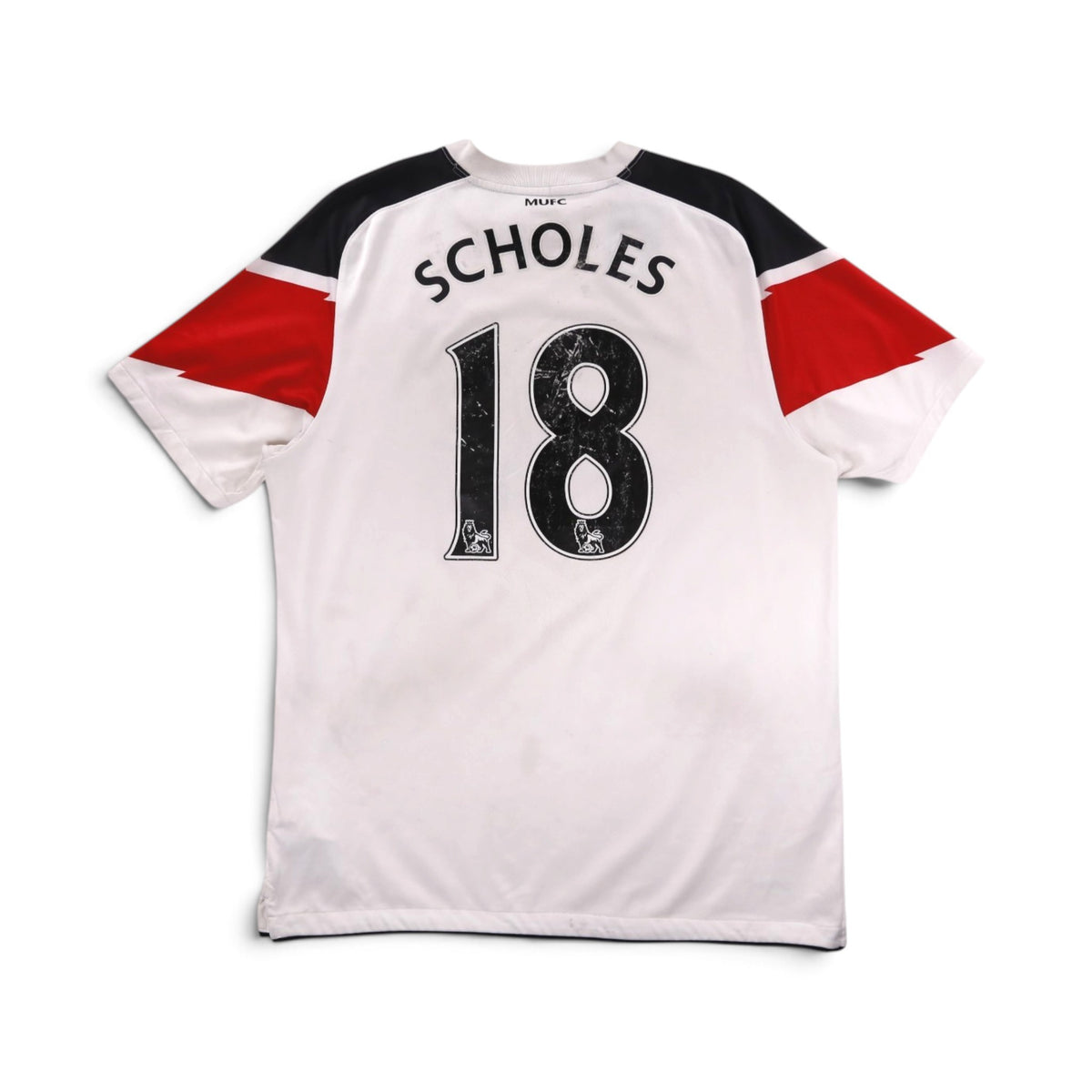 Back of Manchester United 2010/11 away shirt with Scholes and number 18 printed below