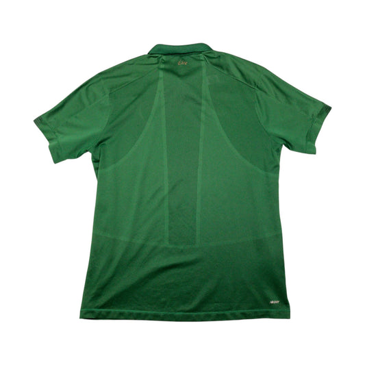 2019/20 Republic of Ireland home shirt back, plain green with NB Dry tag at the hem