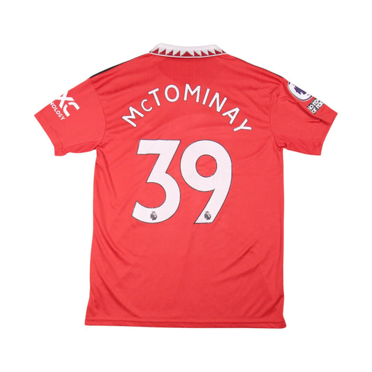 2022/23 Manchester United home shirt back view with McTominay 39 nameset
