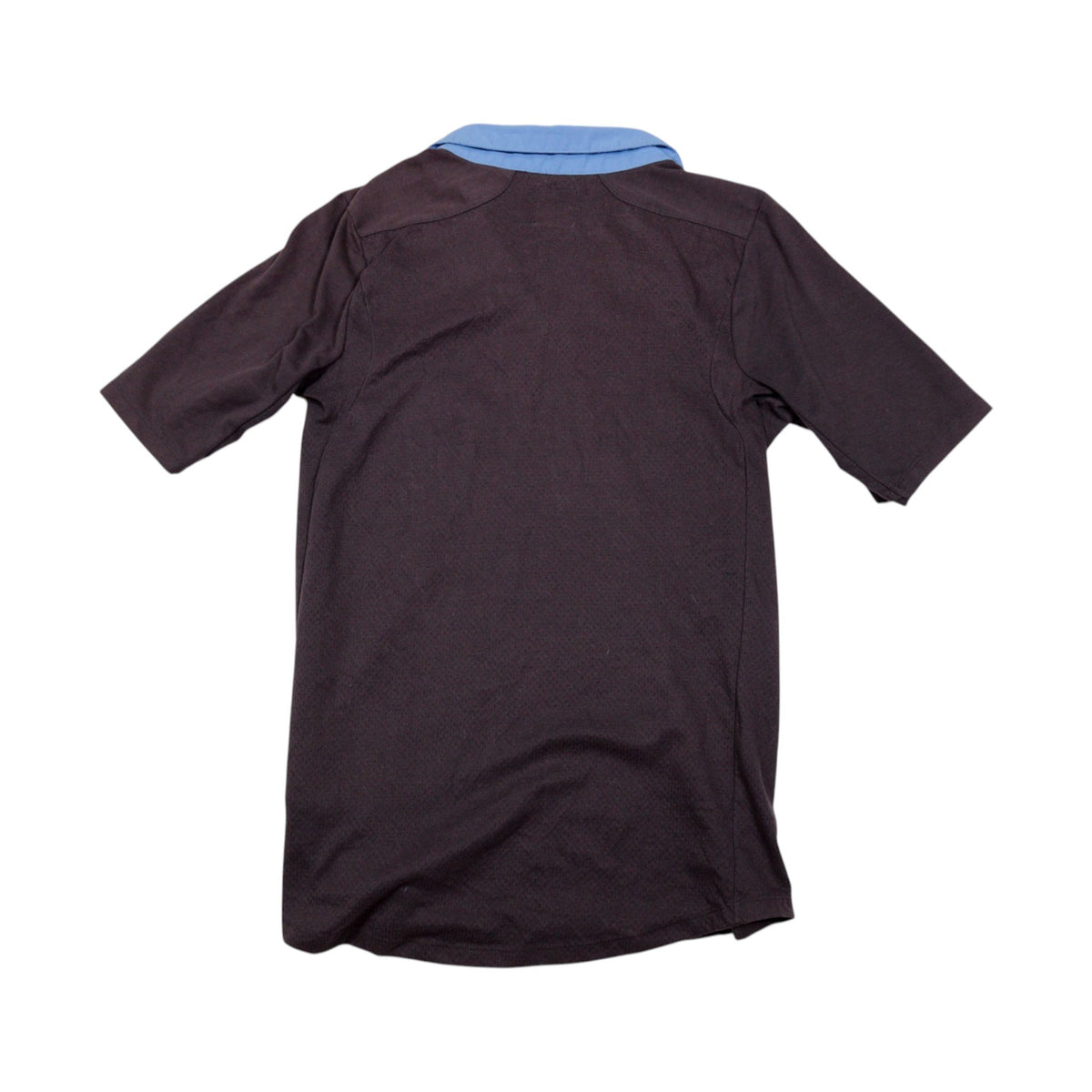 Back view of the 2011/12 England away shirt showing plain black back and sky blue collar