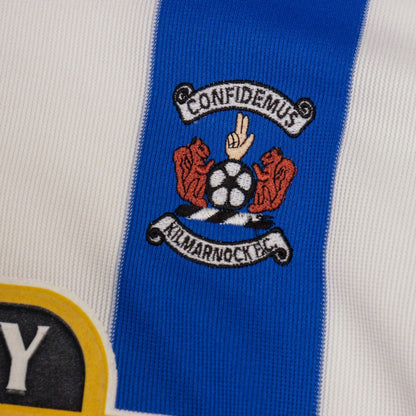 Close-up of the Kilmarnock crest with motto Confidemus