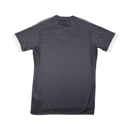 Back view of 2023/24 Juventus third shirt, plain black with grey shoulder stripes