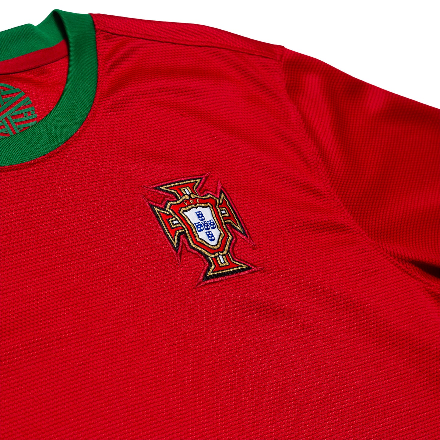 2012/13 Portugal Home Shirt (L)