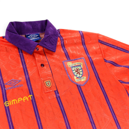 Close-up of Umbro neck label, collar and SFA crest on Scotland away shirt