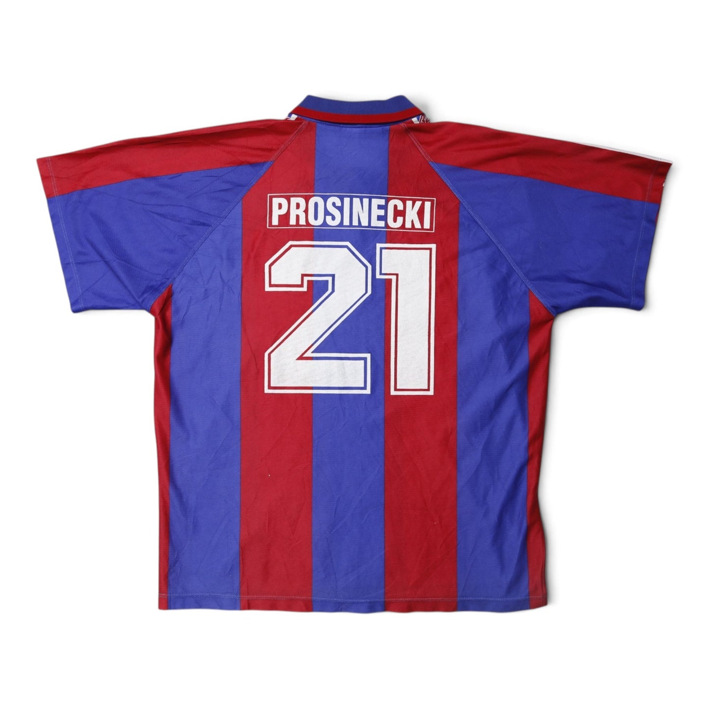 Back of Barcelona shirt showing Prosinecki 21 print in full