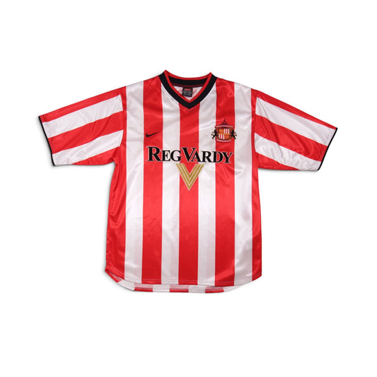Sunderland 2000/01 home shirt front view with Reg Vardy sponsor and club crest