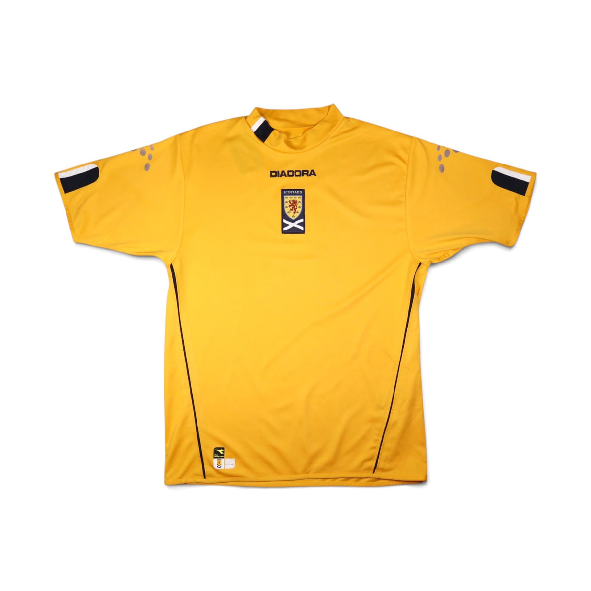 Scotland 2004/06 yellow third shirt front view with Diadora logo and Scotland crest