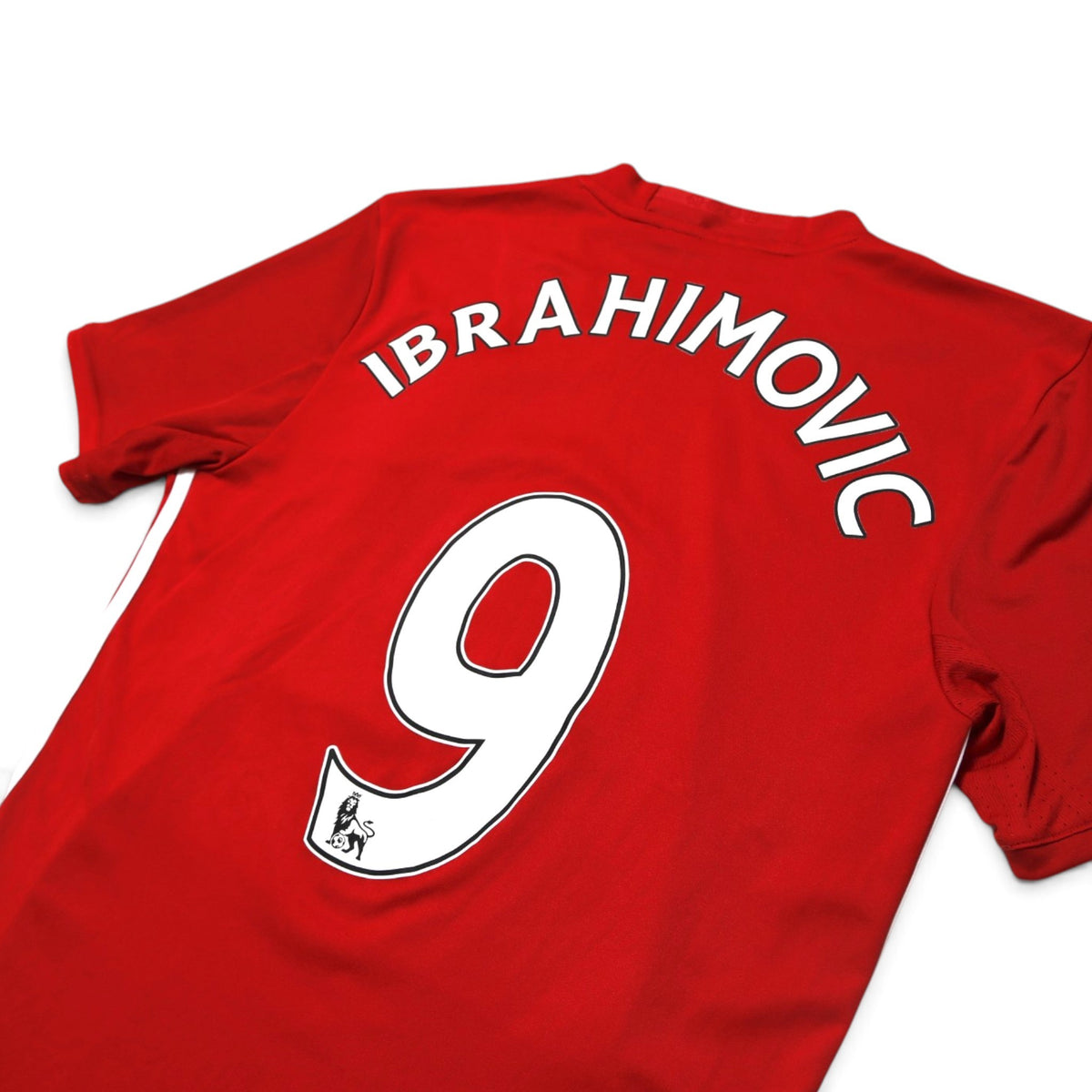Close-up of Ibrahimovic 9 name and number print on Manchester United 2016-17 home shirt