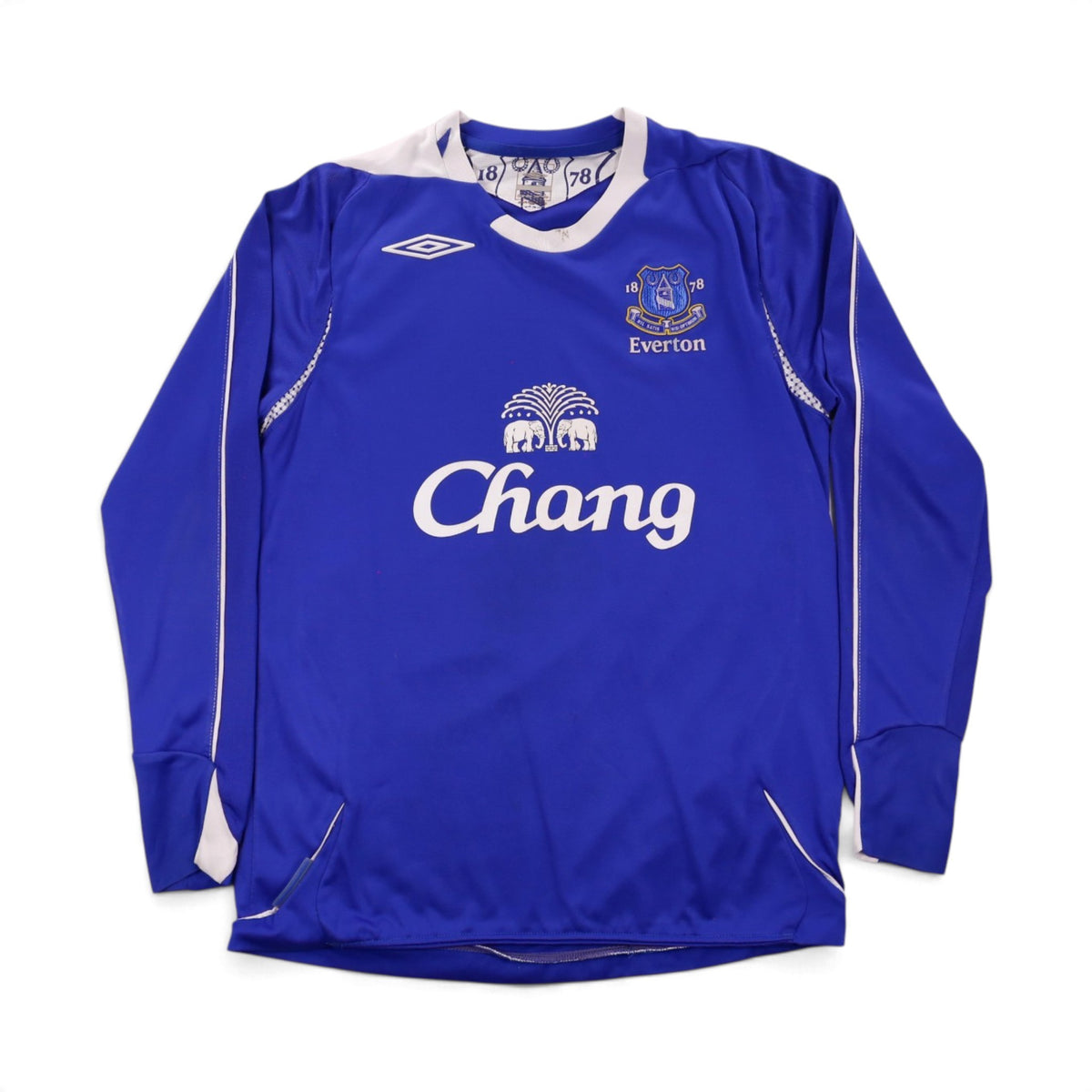 Everton 2008/09 home shirt front view, royal blue with Chang sponsor and crest