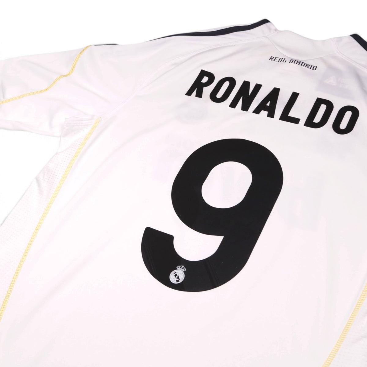 Close-up of Ronaldo number 9 printing and Real Madrid crest on back